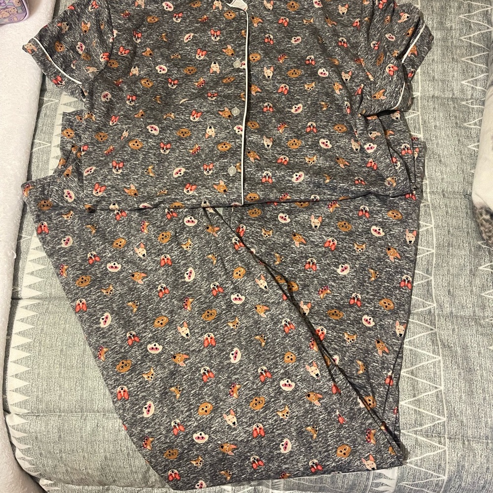 Cozy Women's Pajama Set in Dog Print